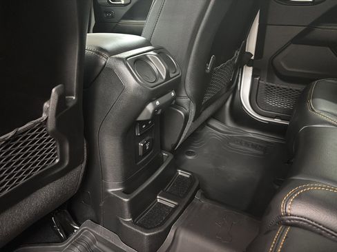 New 2025 Jeep Wrangler Sahara image 24