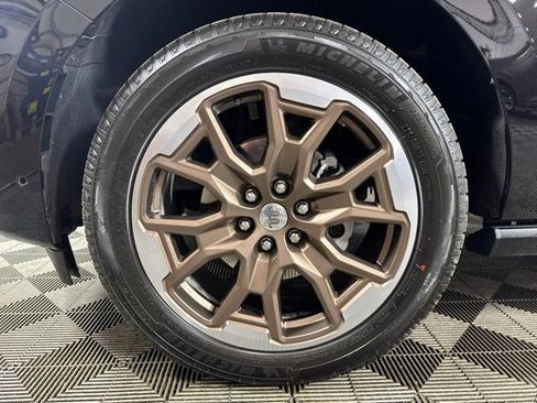Certified 2025 Ford Expedition King Ranch AWD/4WD image 10