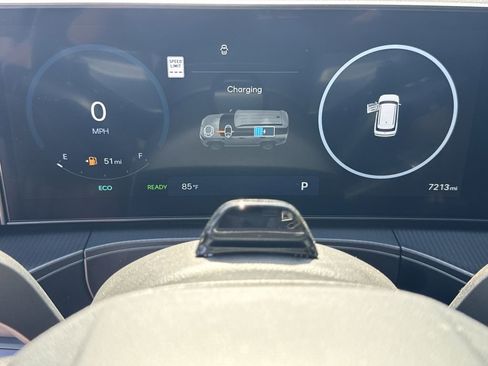 Used 2025 Hyundai Santa Fe Calligraphy image 26