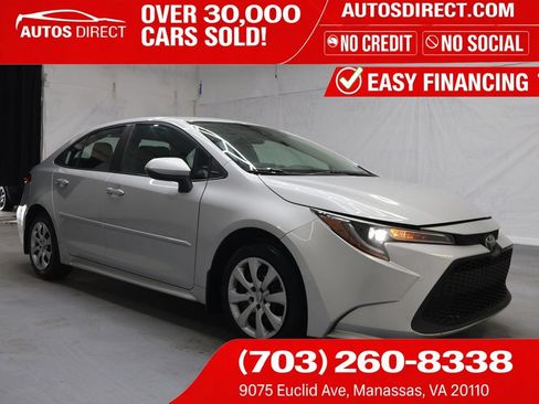 Used 2022 Toyota Corolla LE FWD image 1