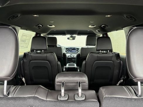 New 2026 Chrysler Pacifica Select AWD/4WD image 15