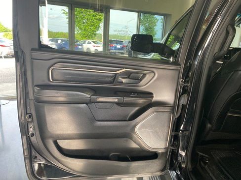 Used 2019 RAM 1500 Limited AWD/4WD image 14