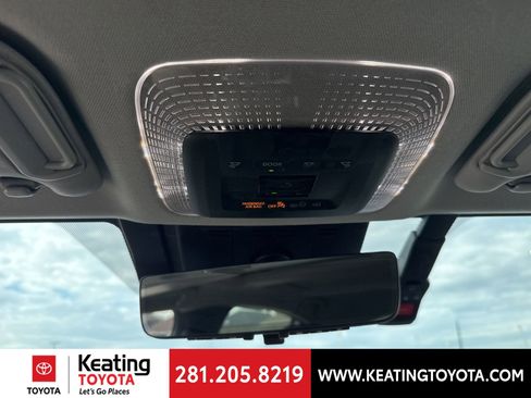 Used 2024 Toyota Prius Prime Premium w/ Advanced Technology Package FWD image 22