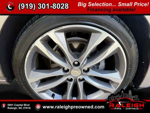 Used 2022 Chevrolet Malibu LT image 33