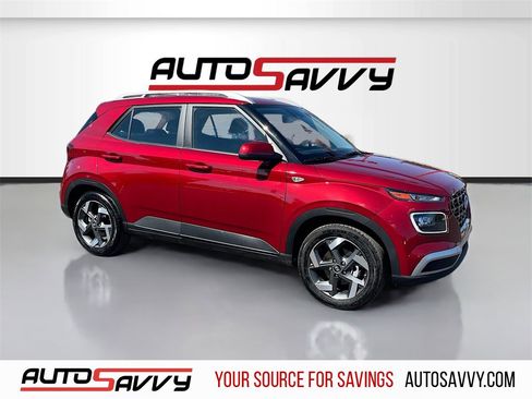 Used 2024 Hyundai Venue Limited image 1