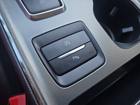 Used 2022 Ford Edge Titanium w/ Equipment Group 301A image 58