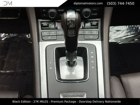 Used 2016 Porsche Cayman RWD image 31