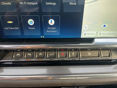 Used 2025 Chevrolet Silverado 1500 High Country image 31