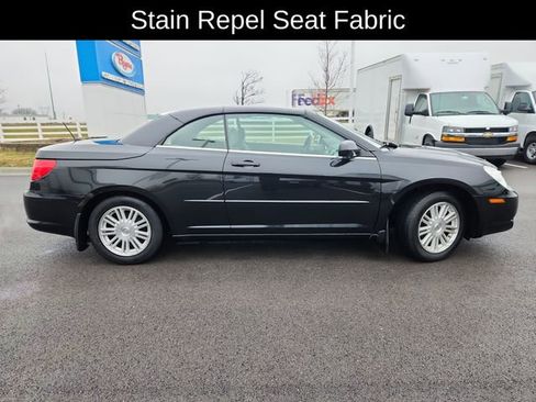 Used 2008 Chrysler Sebring Touring image 10