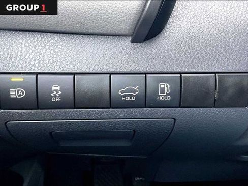 Certified 2024 Toyota Camry SE image 33