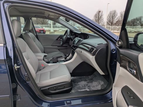 Used 2016 Honda Accord EX-L image 28