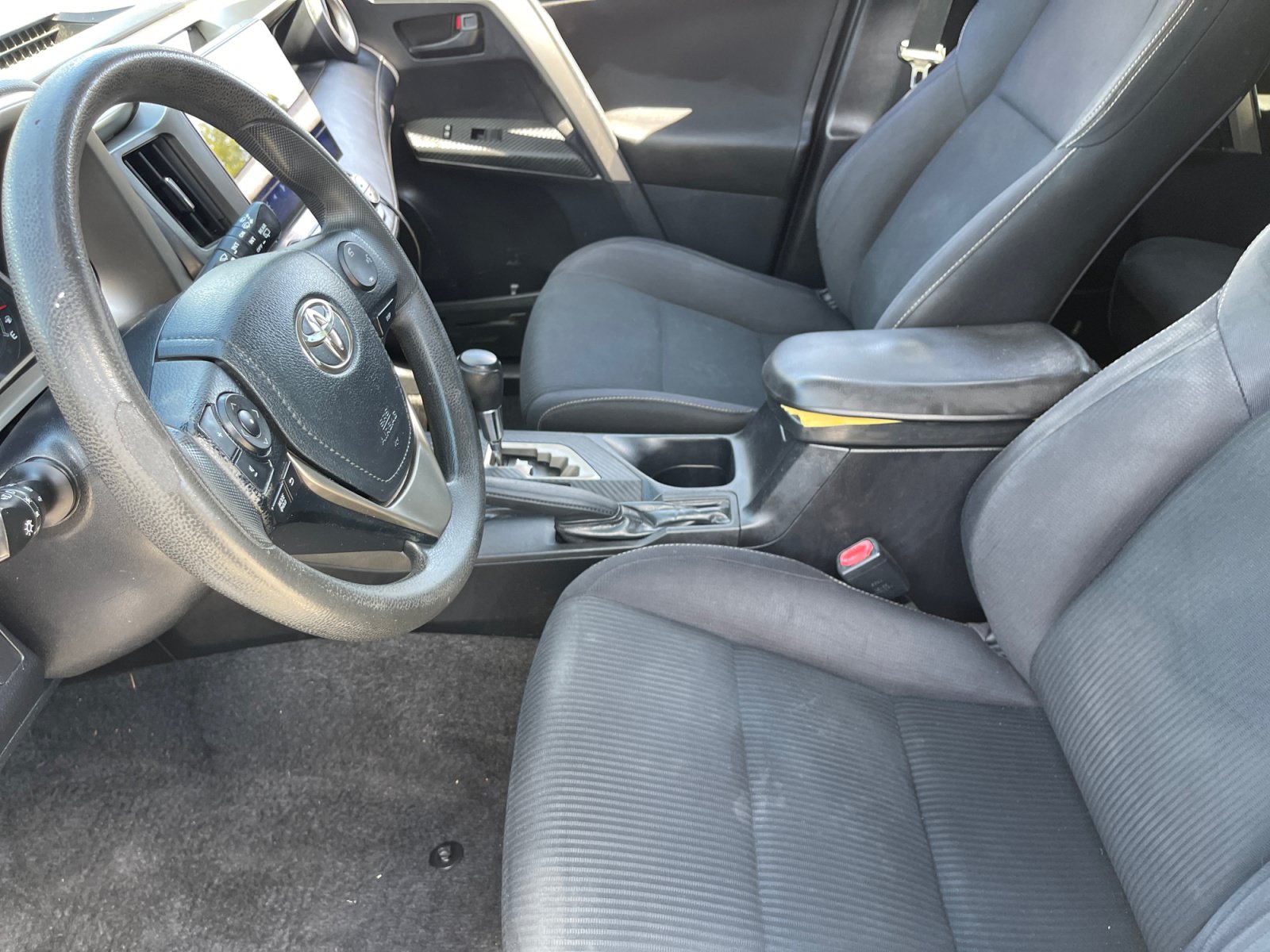 Used 2013 Toyota RAV4 XLE AWD/4WD image 14