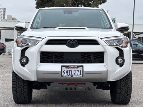 Certified 2024 Toyota 4Runner TRD Off-Road Premium w/ TRD Black Wheel Package (TMS) AWD/4WD image 9