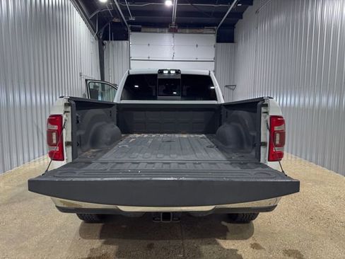 Used 2019 RAM 2500 Big Horn AWD/4WD image 5