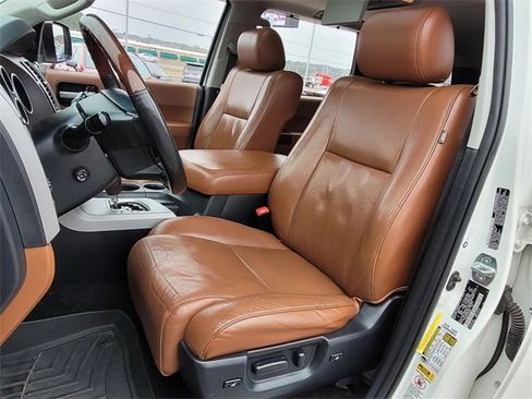 Used 2012 Toyota Sequoia Platinum image 8