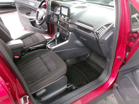 Used 2019 Ford EcoSport SE image 10
