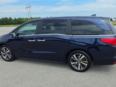Used 2024 Honda Odyssey Touring image 7