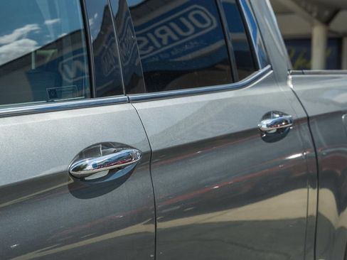 Used 2017 Honda Ridgeline RTL-E image 17