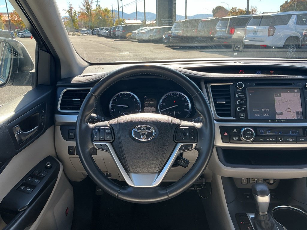 Used 2019 Toyota Highlander Limited AWD/4WD image 21
