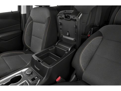Used 2019 Chevrolet Traverse LT FWD image 9