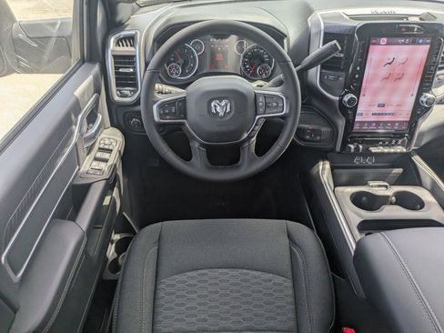 New 2026 RAM 2500 Big Horn AWD/4WD image 16