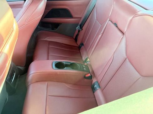 Used 2024 BMW 430i Convertible image 8