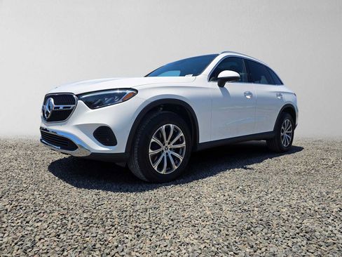 Used 2026 Mercedes-Benz GLC 300 4MATIC image 7