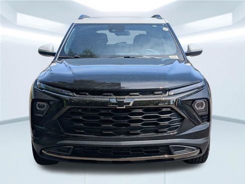 Used 2025 Chevrolet TrailBlazer ACTIV w/ Convenience Package FWD image 10