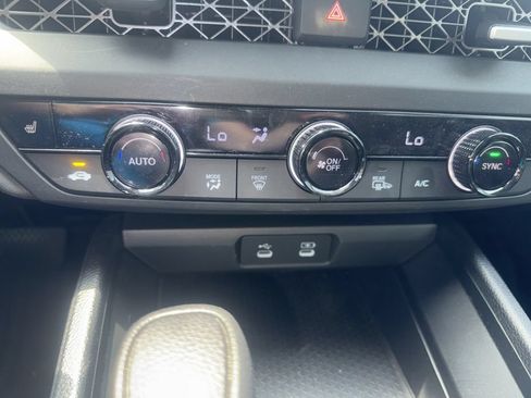 Certified 2025 Honda Accord SE image 16