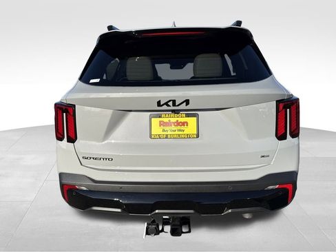 New 2026 Kia Sorento SX image 8
