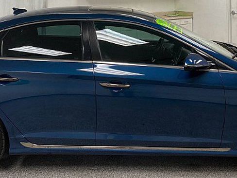 Used 2018 Hyundai Sonata Sport image 4