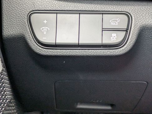 New 2026 Kia Seltos SX image 18