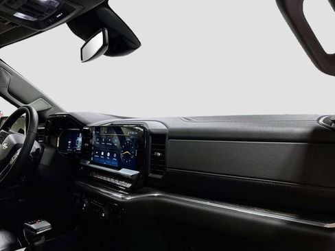 Used 2024 Chevrolet Silverado 1500 LTZ w/ LTZ Premium Package AWD/4WD image 22