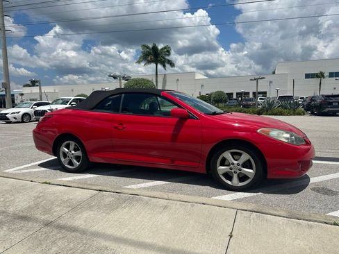 Used 2006 Toyota Solara SE FWD image 4