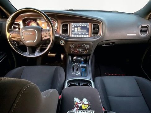 Used 2018 Dodge Charger R/T Scat Pack image 7