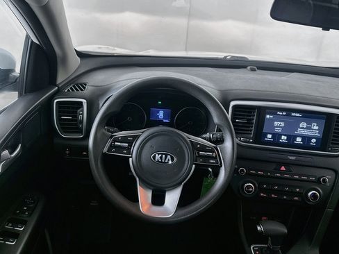 Used 2022 Kia Sportage LX FWD image 17
