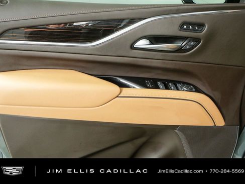 Used 2024 Cadillac Escalade Sport w/ LPO, ONYX Package AWD/4WD image 6