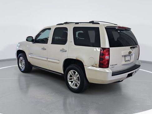 Used 2008 Chevrolet Tahoe LTZ w/ LTZ Preferred Equipment Group AWD/4WD image 6