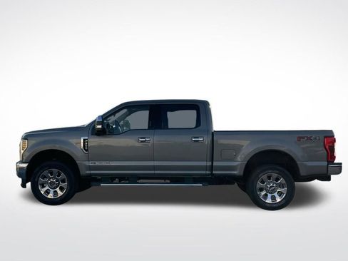 Used 2019 Ford F250 Lariat w/ Lariat Ultimate Package image 2