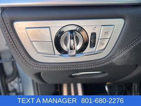 Used 2022 BMW 750i xDrive w/ Autobahn Package image 16