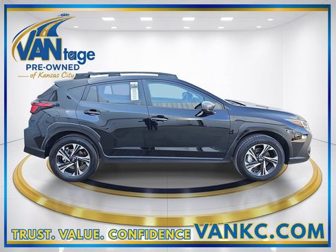 Certified 2025 Subaru Crosstrek 2.0i Premium image 5