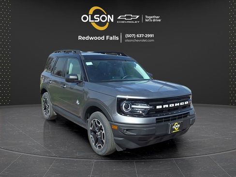 Used 2023 Ford Bronco Sport Outer Banks w/ Tech Package AWD/4WD image 11