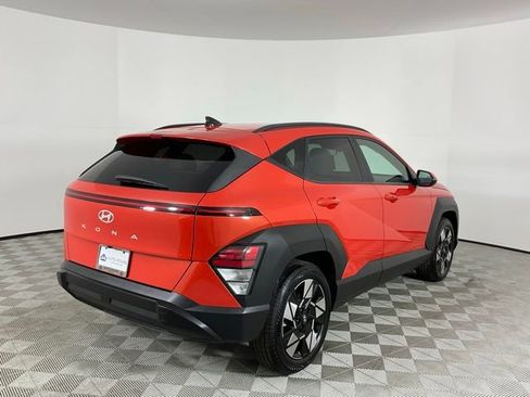 Used 2025 Hyundai Kona SEL image 5