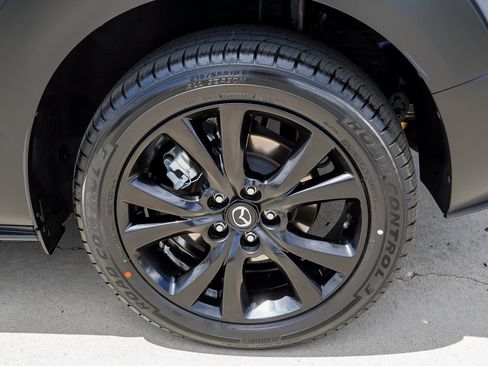 Used 2023 MAZDA CX-30 AWD 2.5 S w/ Preferred Package image 13