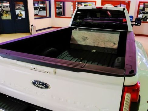 Used 2023 Ford F350 Lariat w/ Lariat Ultimate Package AWD/4WD image 55