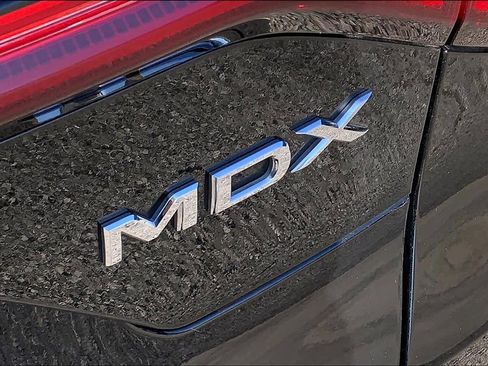 Used 2024 Acura MDX FWD image 9