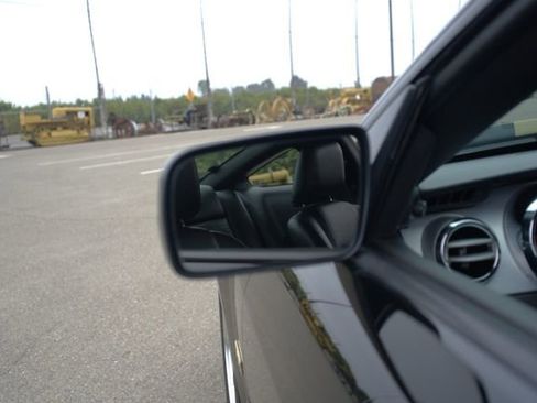 Used 2006 Ford Mustang GT Premium image 38