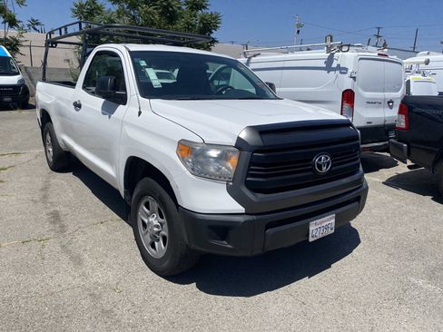 Used 2017 Toyota Tundra SR RWD image 6