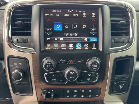 Used 2015 RAM 2500 Laramie w/ Convenience Group AWD/4WD image 44