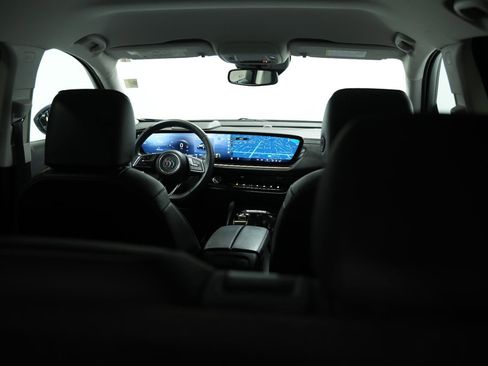 Used 2025 Buick Envision Sport Touring image 14